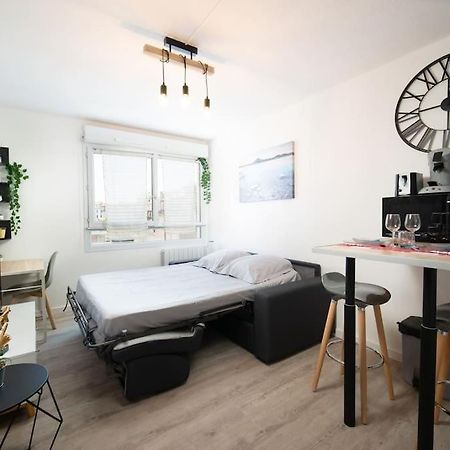 Fully Equipped Apartment St Charles Train Station Marsella Exterior foto