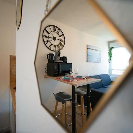 Fully Equipped Apartment St Charles Train Station Marsella Exterior foto