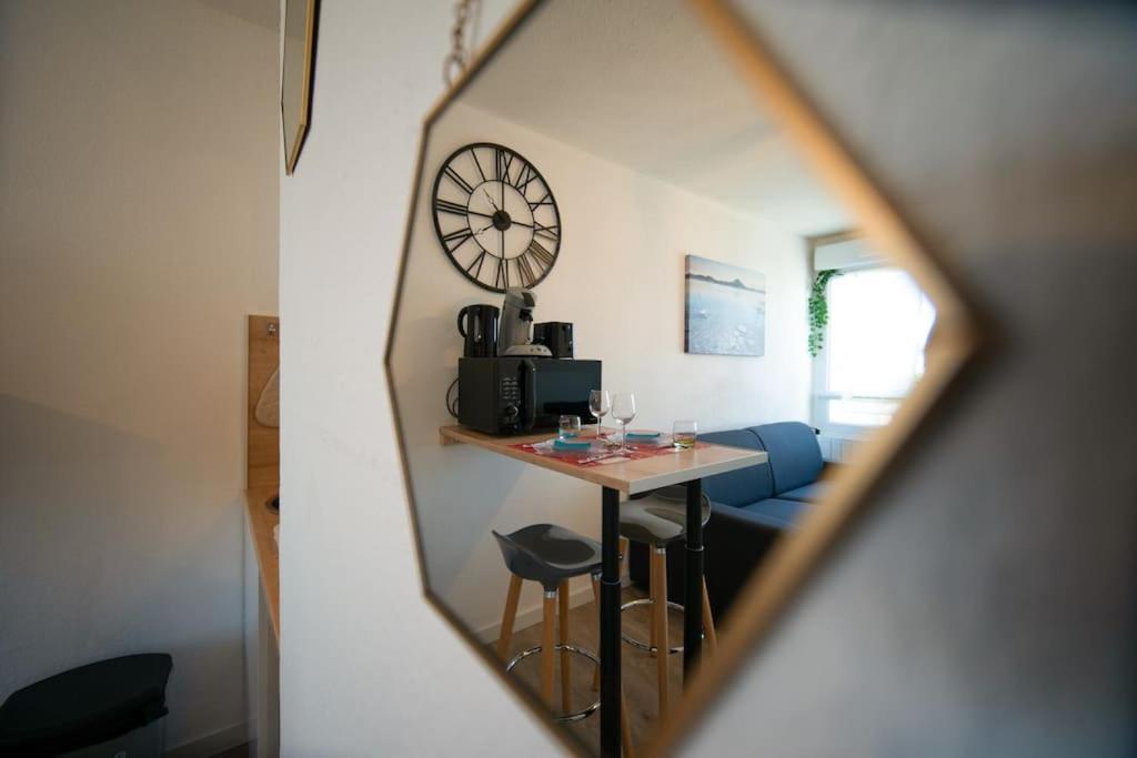 Fully Equipped Apartment St Charles Train Station Marsella Exterior foto
